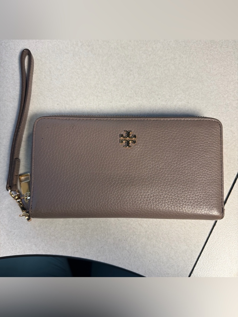 Tory Burch Dusty Taupe Leather Zip Wallet with Gold Logo
